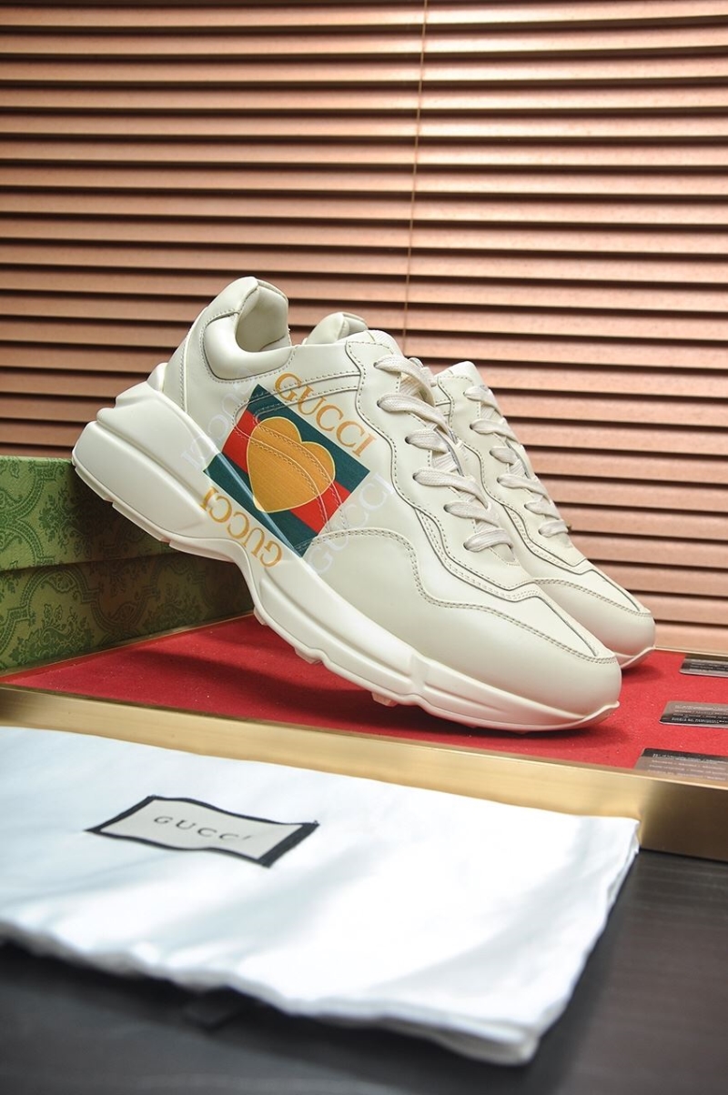 Gucci Sneakers